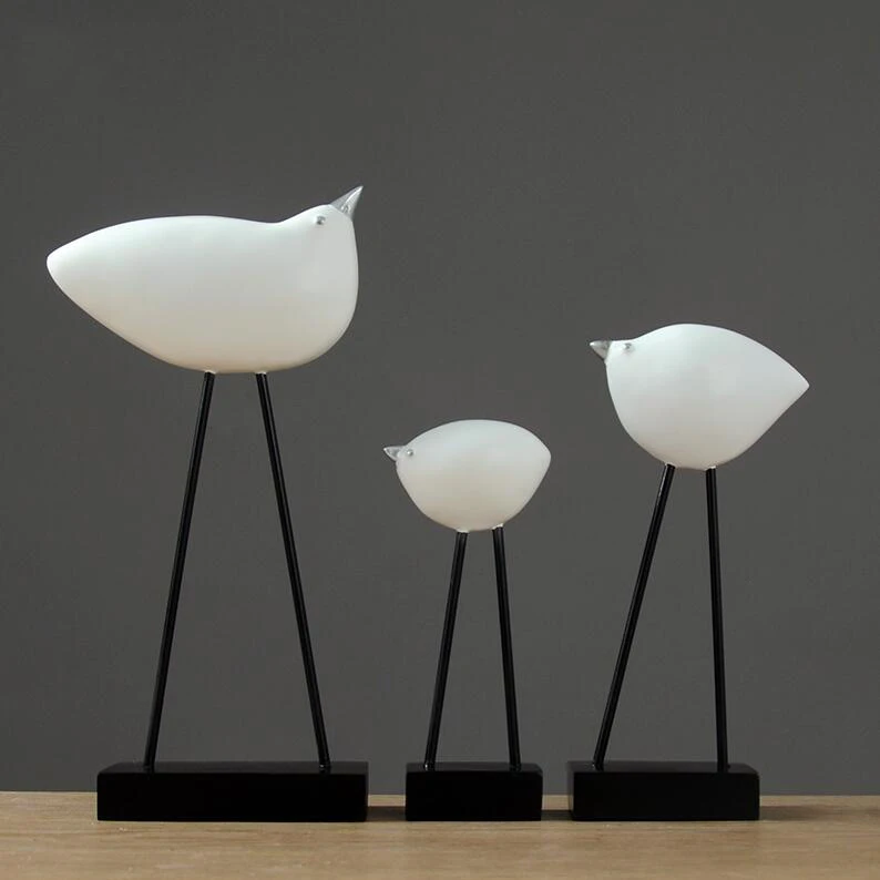 

Simple Resin Birds Figurines Home Decoration Crafts Livingroom Table Statues Accessories Office Desktop Ornaments Birthday Gifts