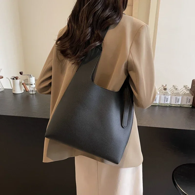 Модные однотонные сумки через плечо из искусственной кожи на застежке