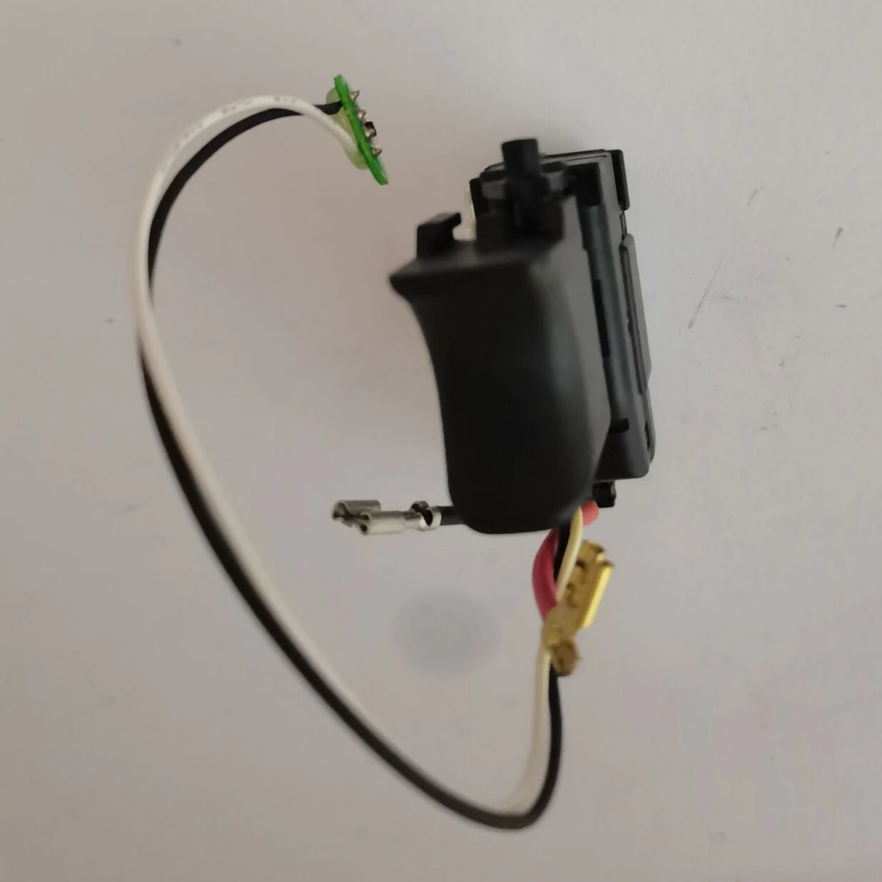 Переключатель триггера для Makita 650699-7 6506997 650645-0 6506450 DF330DWE DF030DWE TD090DWE TD090D DF330D DF030D DF330DWLE