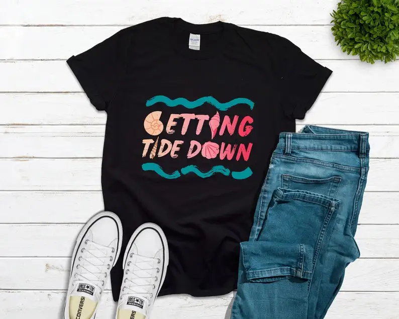 

Getting Tide Down Beach Shirt Bride-To-Be Unisex Sizing Vacation Summer Engagement Bridal Shower Tropical 100%cotton y2k T-Shirt