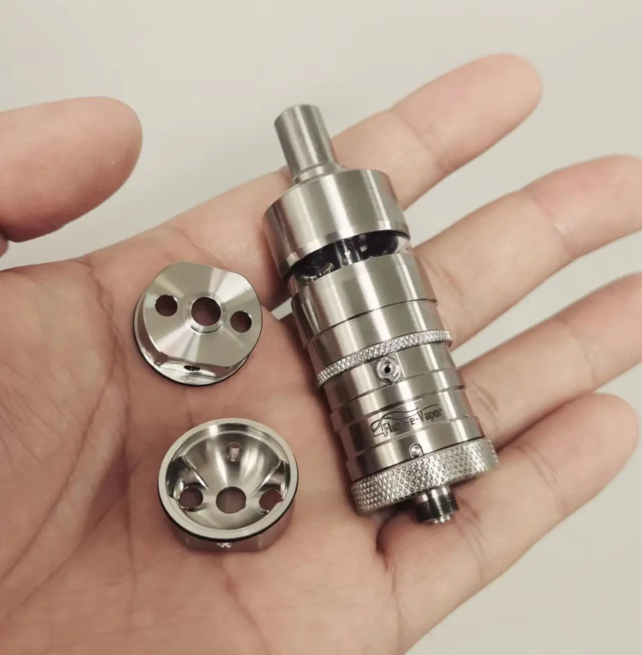 

Редуктор камеры YFTK для вспышки электронной сигареты V4.5S + RTA 23 мм RTA атомайзер 316SS аксессуары для обслуживаемого резервуара атомайзера электронной сигареты