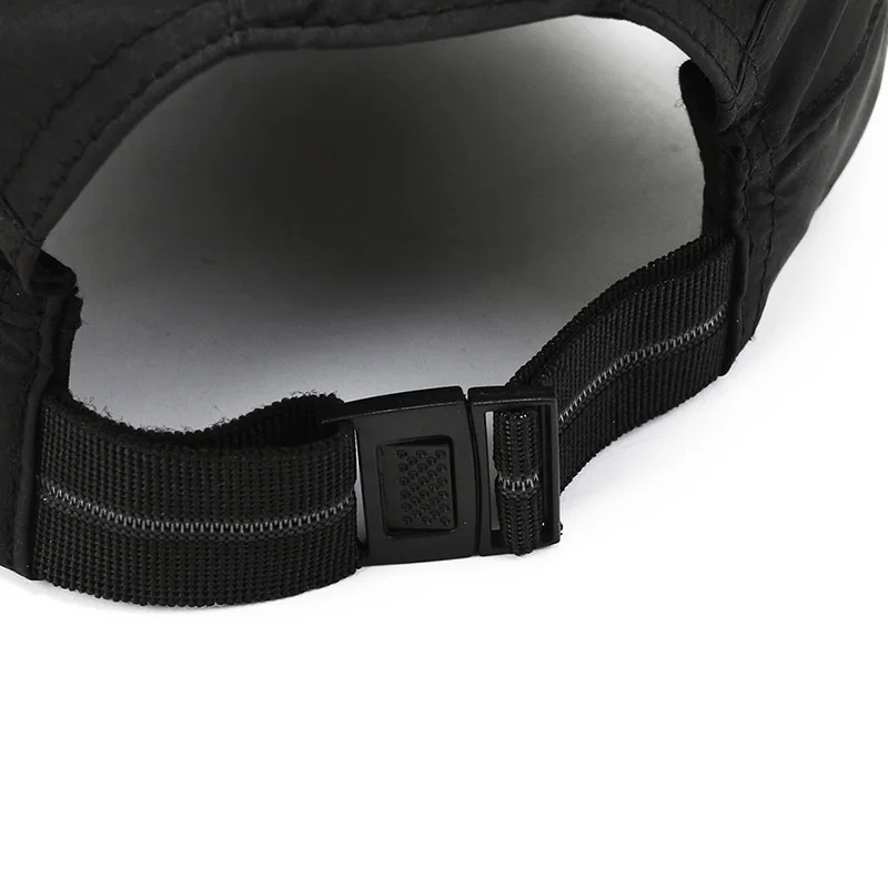 Кепка мужская сетчатая тонкая быстросохнущая бейсболка с надписью и вырезами