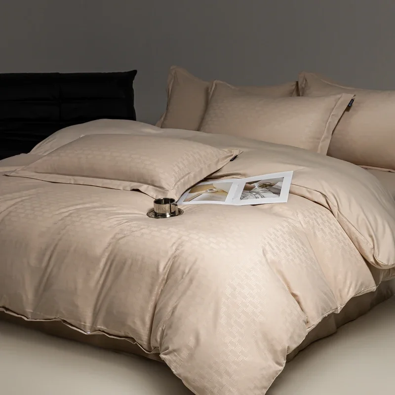 Новый класс 2024 жаккардовый молотый комплект из четырех предметов приятный для