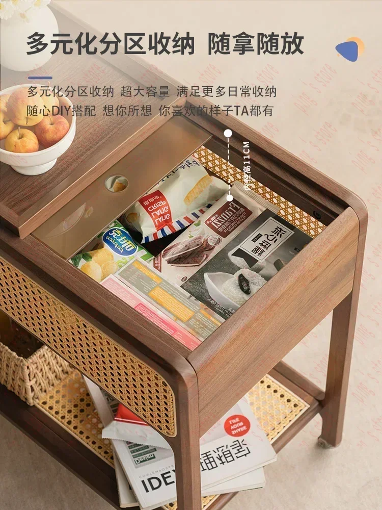 Подвижный боковой столик из массива дерева для гостиной многофункциональная