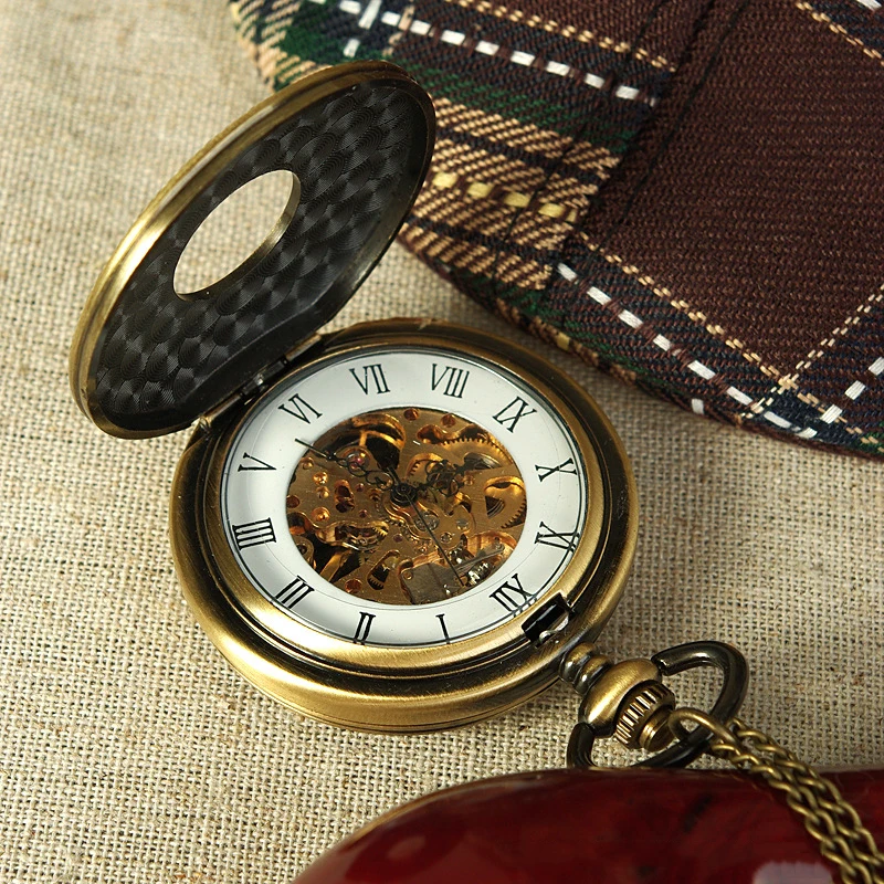 Luxury Steampunk Mechanical Pocket Watch for Men Women Skeleton Case Vintage Bronze Roman Numerals Dial Fob Chain Pendant Clock