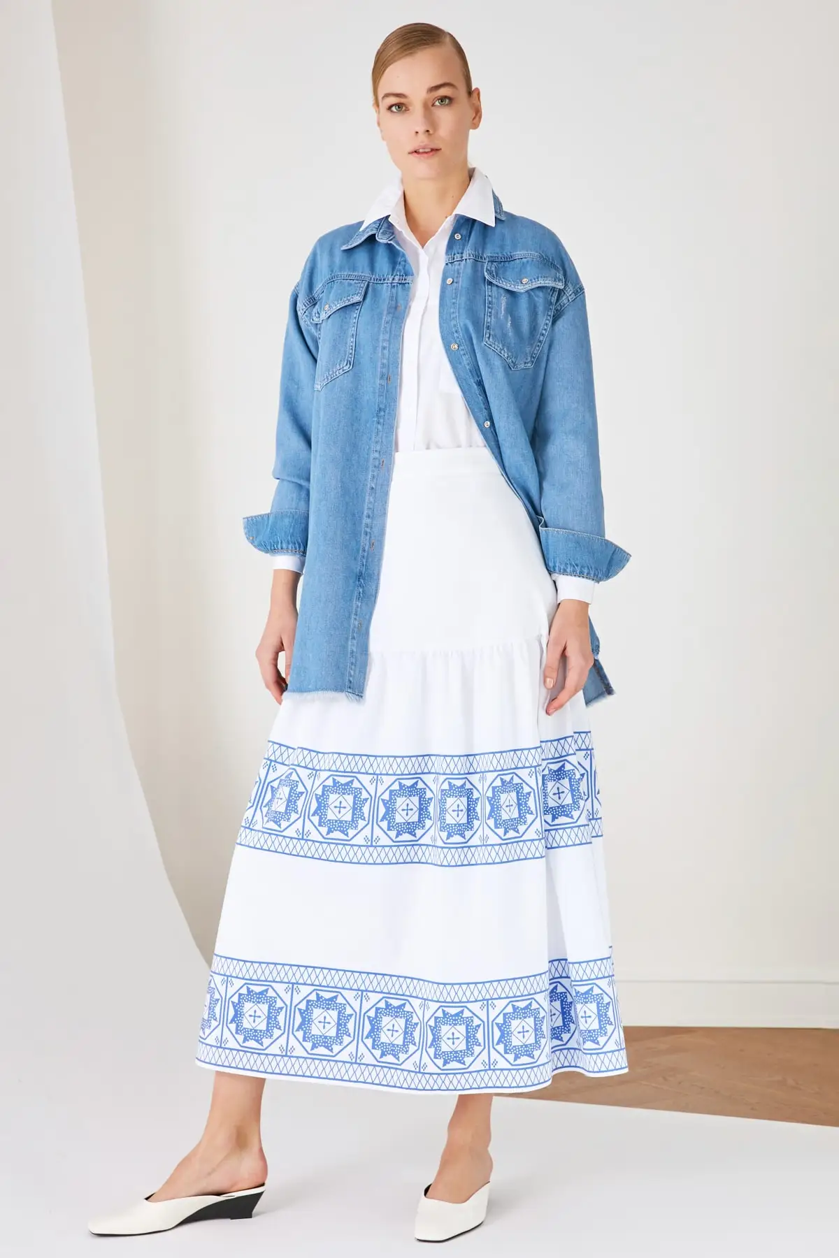 

Trendyol High Waist Printed Skirt TCTSS21ET0554