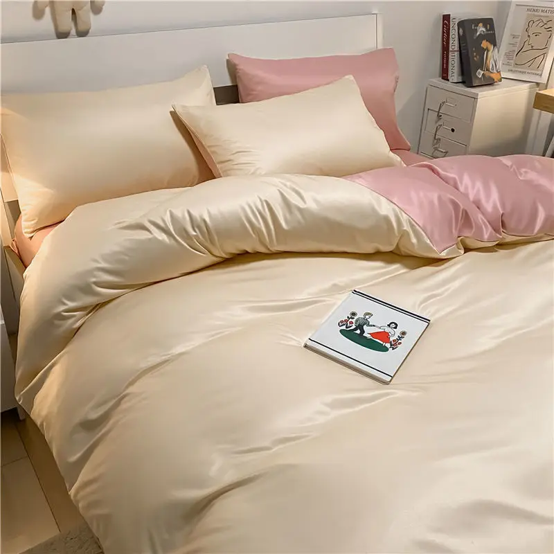 Комплект из четырех предметов: кремовая ветровая кровать чистого шелка верхняя