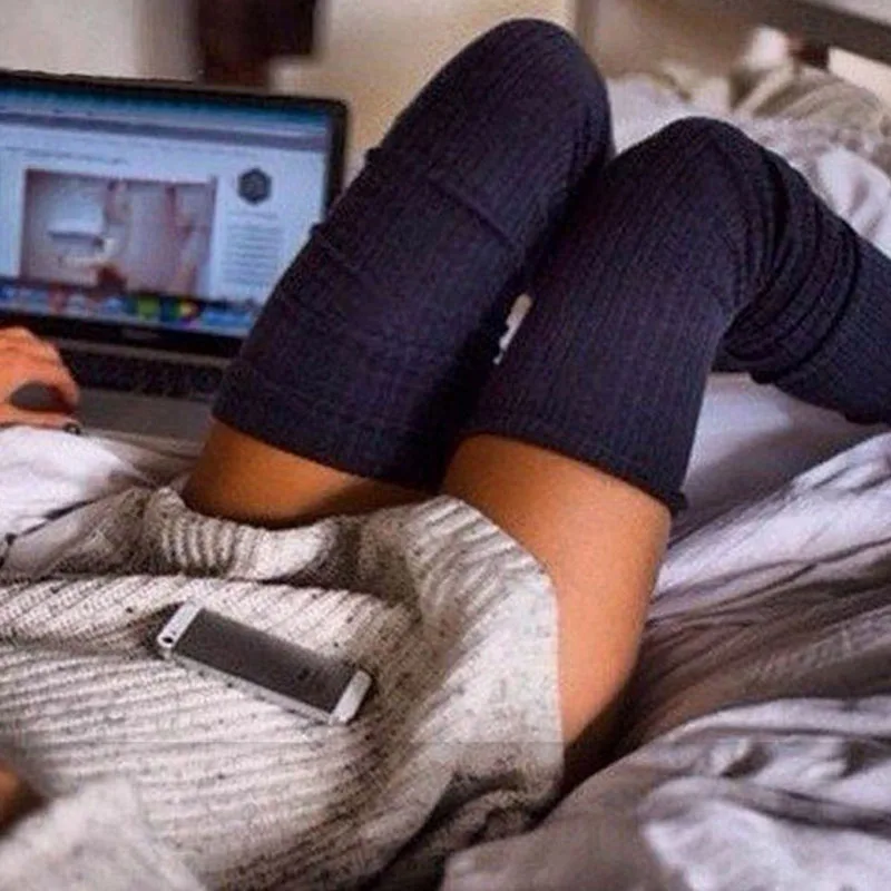 

2022 Winter High Stockings Warm Over Knee Socks Soft Wool Women's Stockings Gaiters Striped Long Socks Thigh Stocking