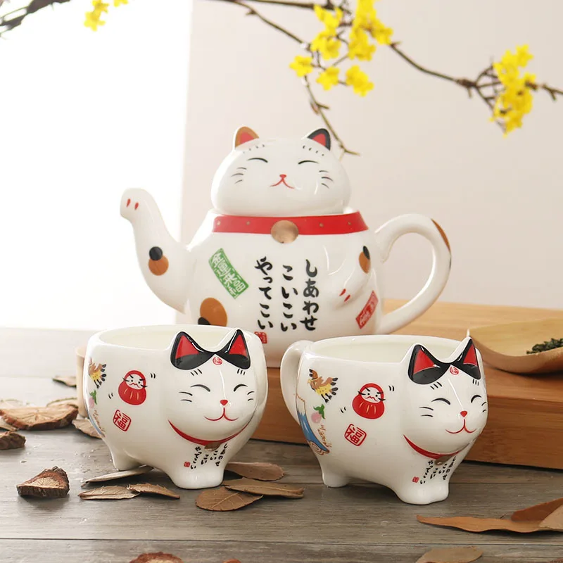 Lucky Cat Tea Set Cute Japanese Porcelain Creative Maneki Neko Ceramic Tea Cup Pot with Strainer Lovely Plutus Cat Teapot Mug
