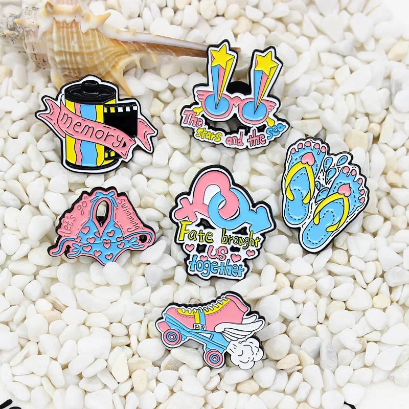 

3D Glasses Brooch Angel Skate Brooch Memory Tape Brooch Love Clip Drag Brooch Shirt Badge Clothing Accessories Jewelry Lapel Pin