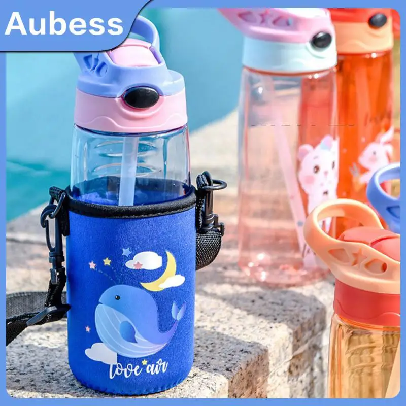 

20.5x6.5cm Duck Mouth Cup Summer Girls Travel Bottles With Straw High Value Kitchen Tools 550ml Water Bottle Portable Large