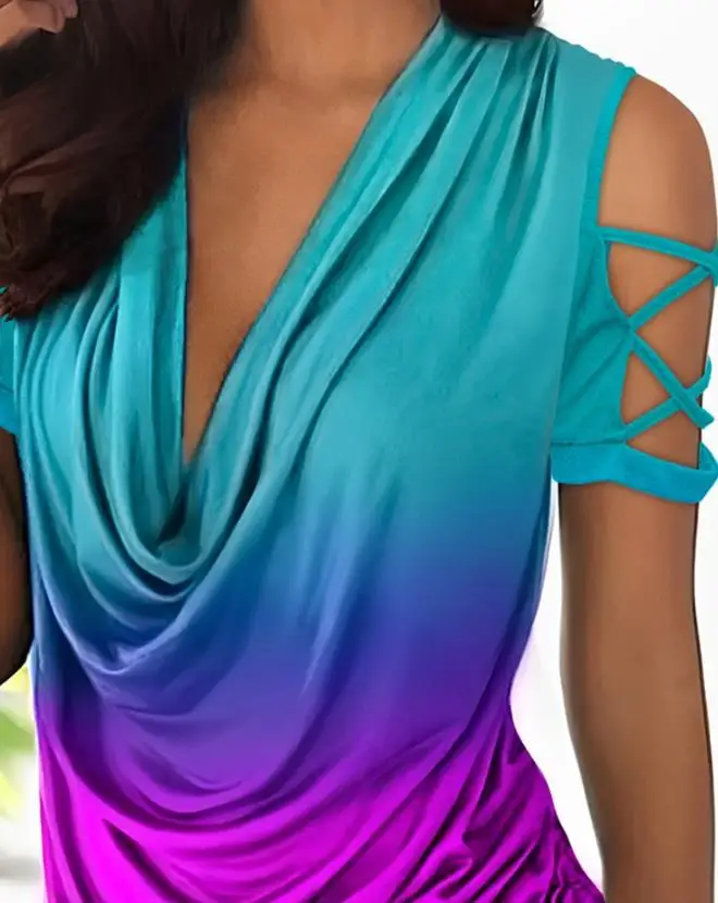 Рисунок 2 - Модная женская блузка 2023