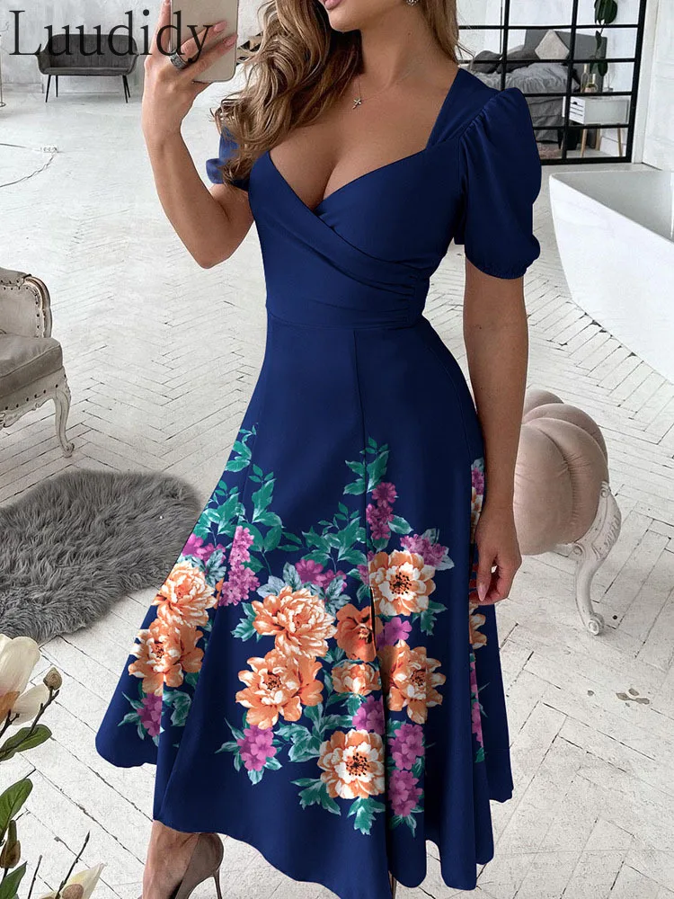 

Floral Print V-Neck Short Sleeve A-Line Dress
