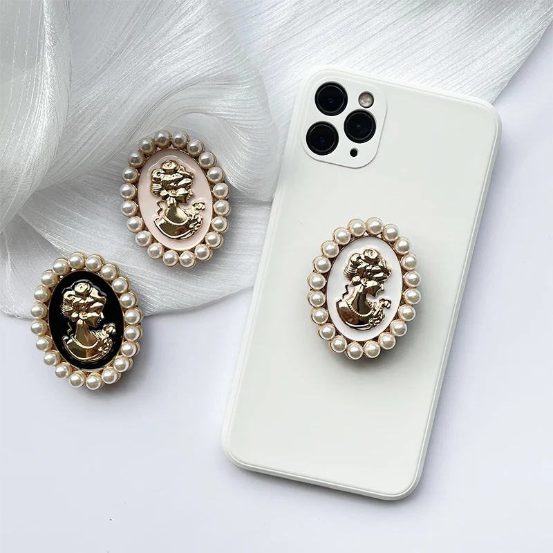 

Luxury Metal Glossy Pearl Beauty Expandable Socket Phone Holder Grip Finger Ring Foldable Support Stand Accessories
