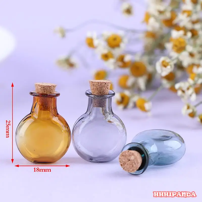 

2Pcs 1:12 Dollhouse Miniature Glass Color Bottles Cork Bottles Tiny Jar Wishing Bottle Model For Dollhouse Decoration
