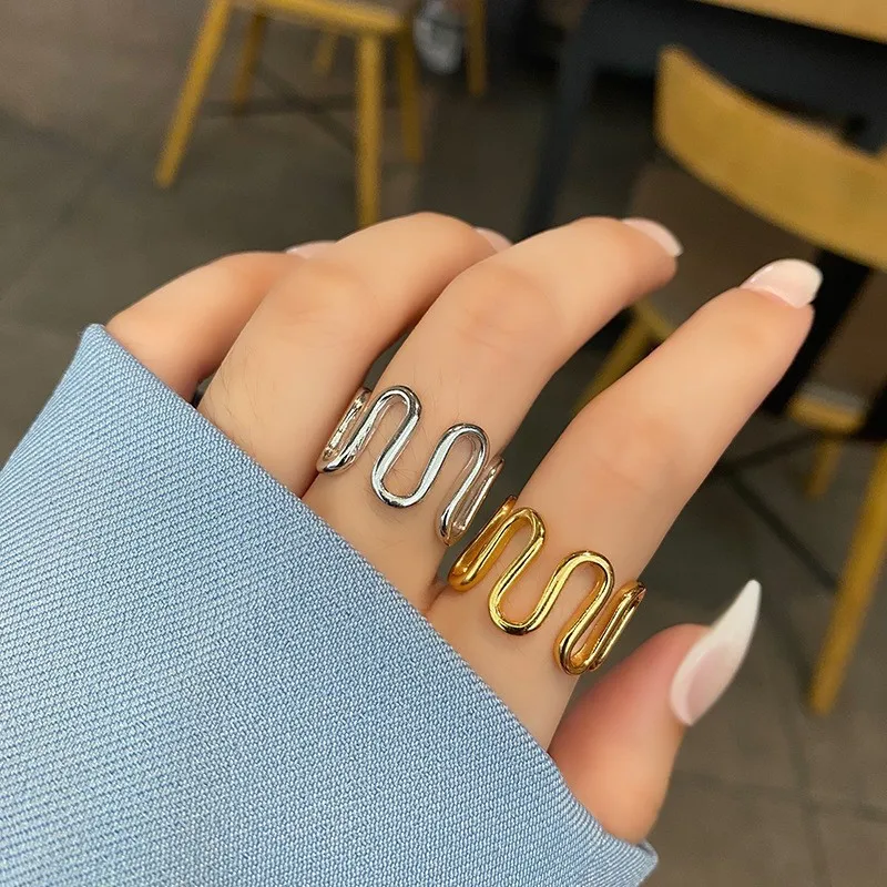 Огромные линии волнистое кольцо креативный темперамент Открытое для женщин
