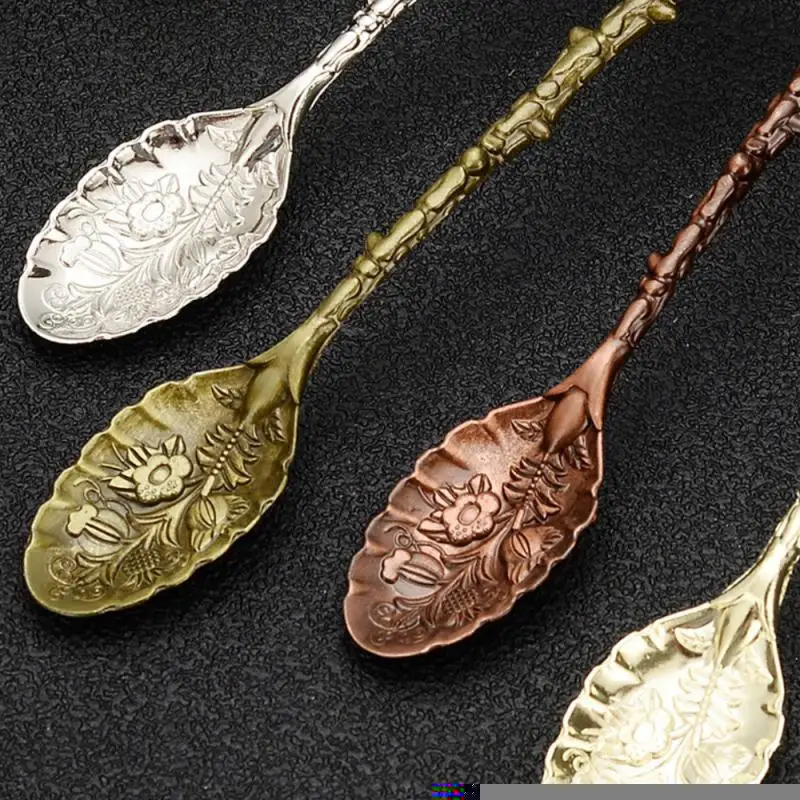 

New Vintage Carved Spoon Crystal Head Pattern Spoons Creative Silver Gold Coffee Tea Spoon Drinkware Kitchen Tool Accesssories