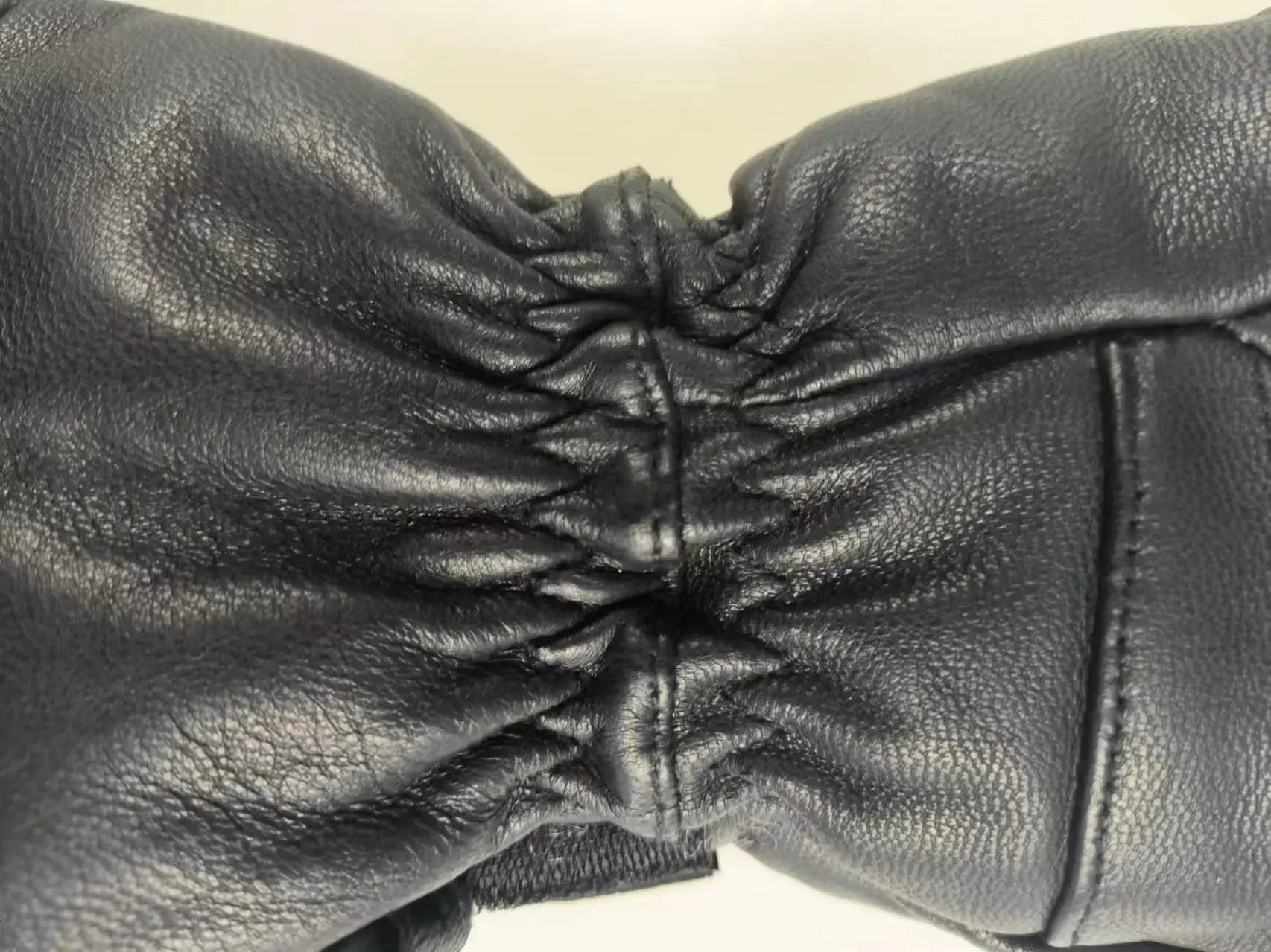 Перчатки с электрическим подогревом новые водонепроницаемые износостойкие