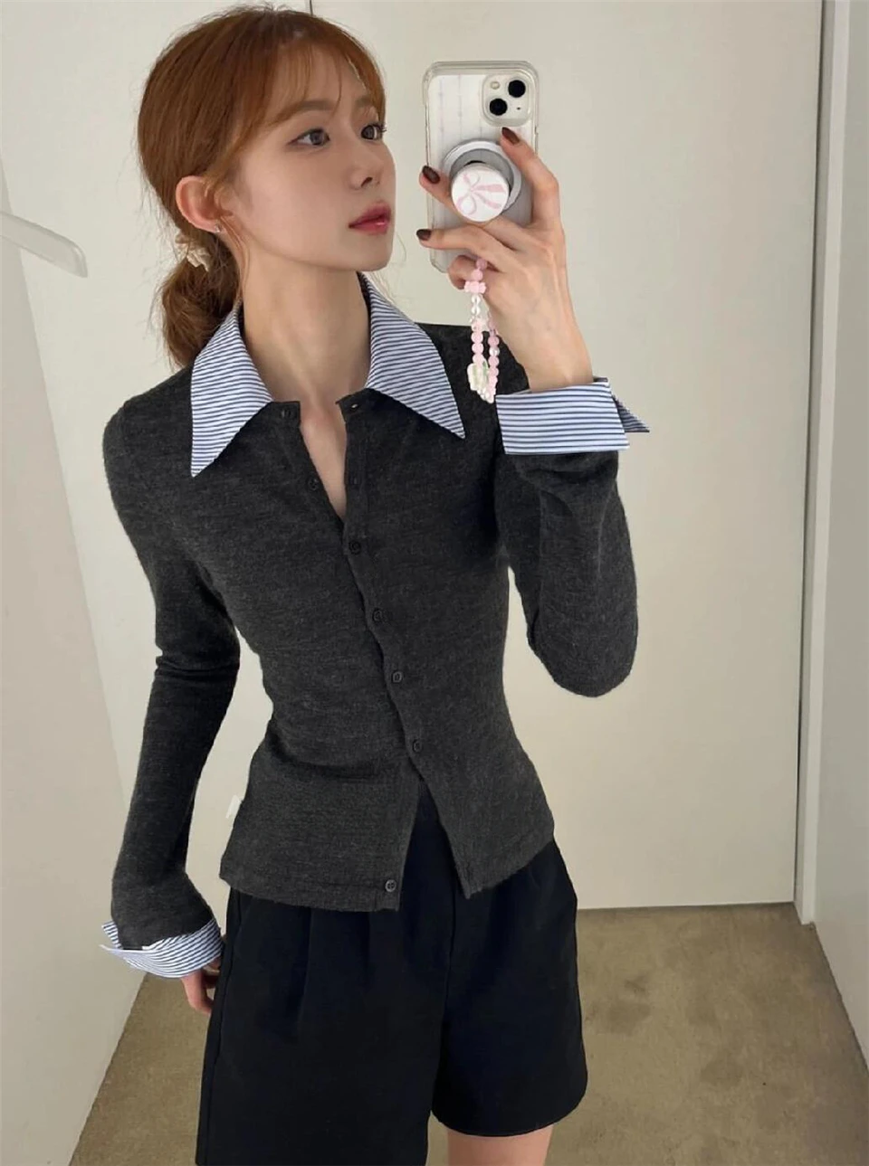 Женская футболка с хлопковым воротником и кародвигом