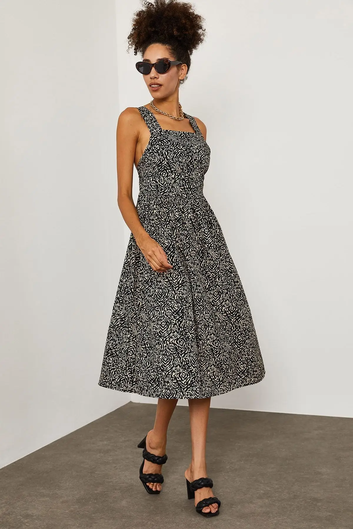 

Женское платье с черным принтом зебры, элегантное модное повседневное Повседневное платье с коротким рукавом, летнее пляжное платье в стил...