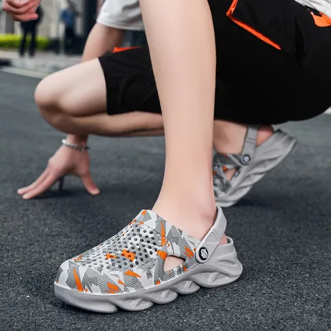Обувь: man crocs shoes slip ons 