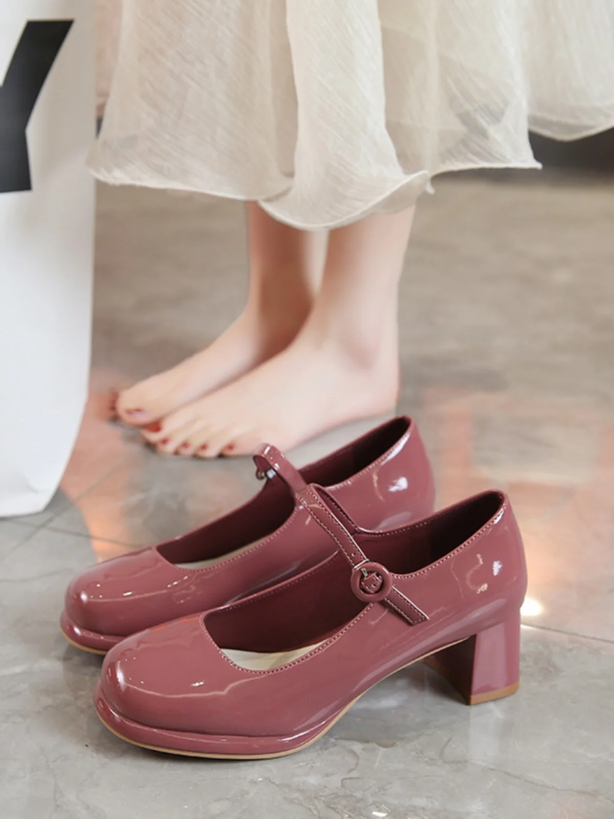 Round Toe Casual Heels Basketball Platform Chunky Sandals 2023 Branded Pumps Footwear Mary Jane Comfortable Leather