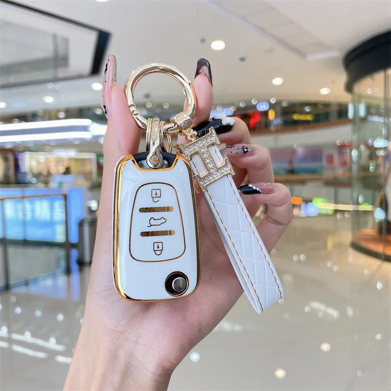 

TPU Car Key Cover Case For Hyundai IX35 I20 I30 I35 Elantra Avante Accent Kia Picanto Sportage K5 3 Luxury Brand Keychains Women