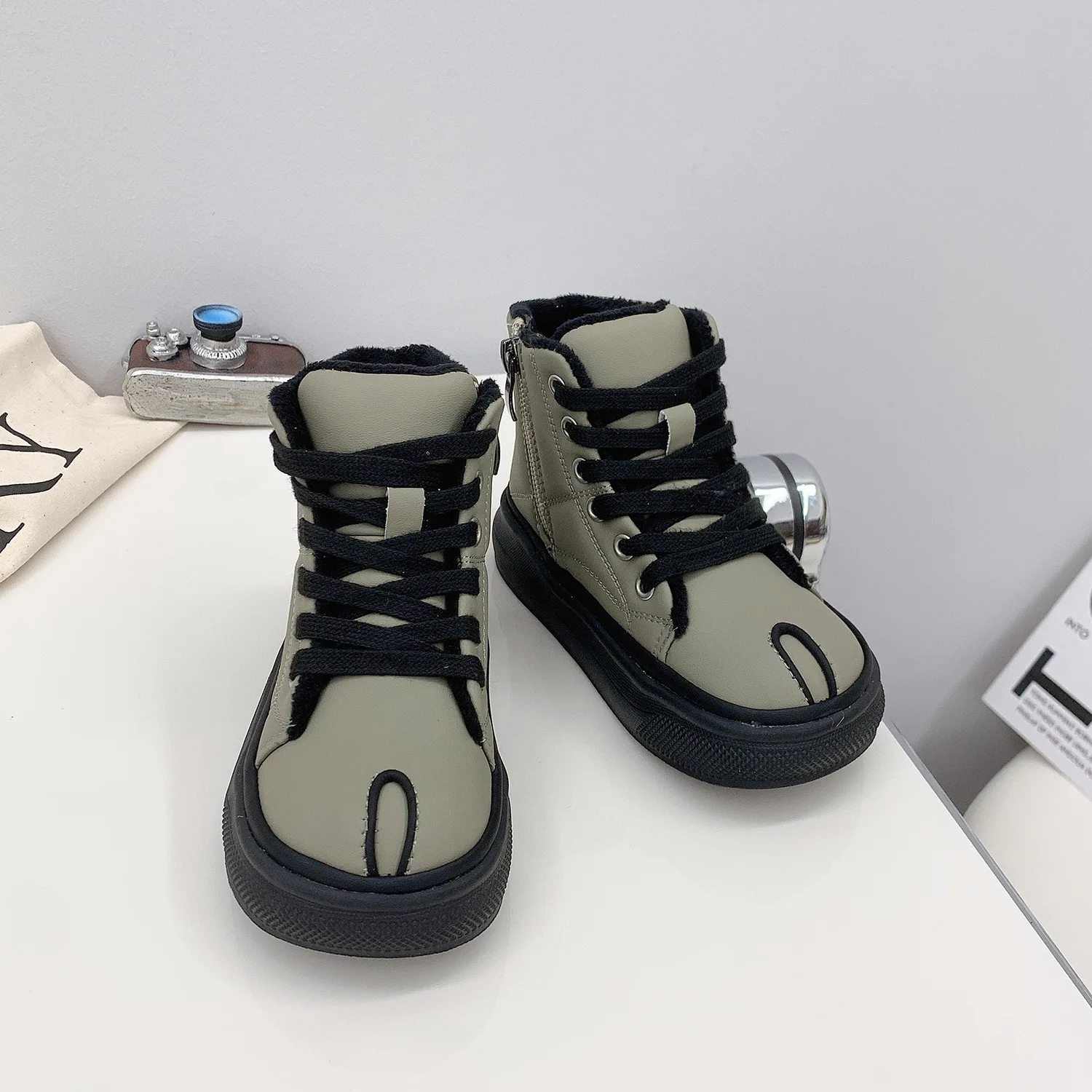 High Quality Children's Snow Boots Lace Up Warm Sneakers Boys' Soft Soled Comfortable Casual Girls' Flat Bottomed  Cotton Shoes