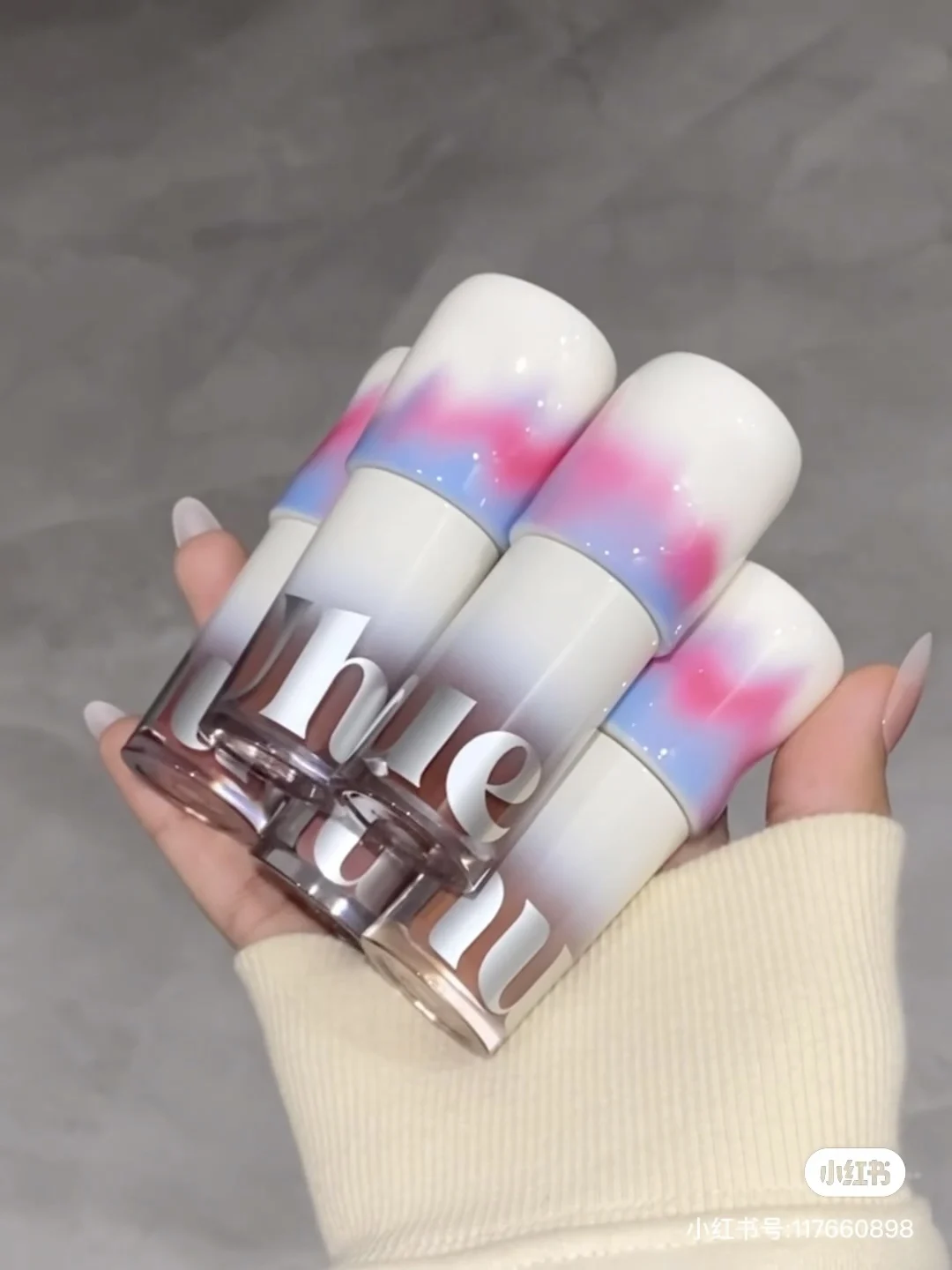 Румяна-карандаш Uue молочный макияж стойкий осветляет карандаш для лица щек 3-в-1