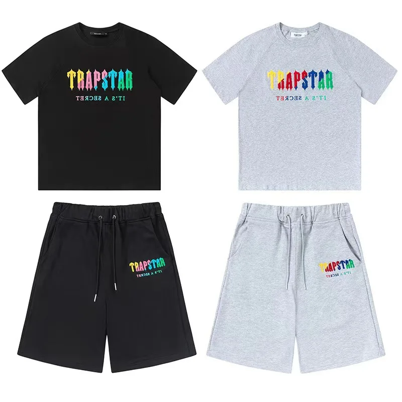 

Trapstar rainbow scarf embroidered high street casual cotton crewneck short sleeve T-shirt shorts trend set