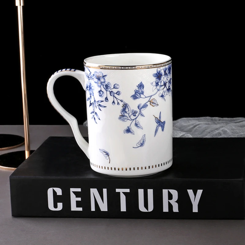 Керамическая кофейная чашка в британском стиле