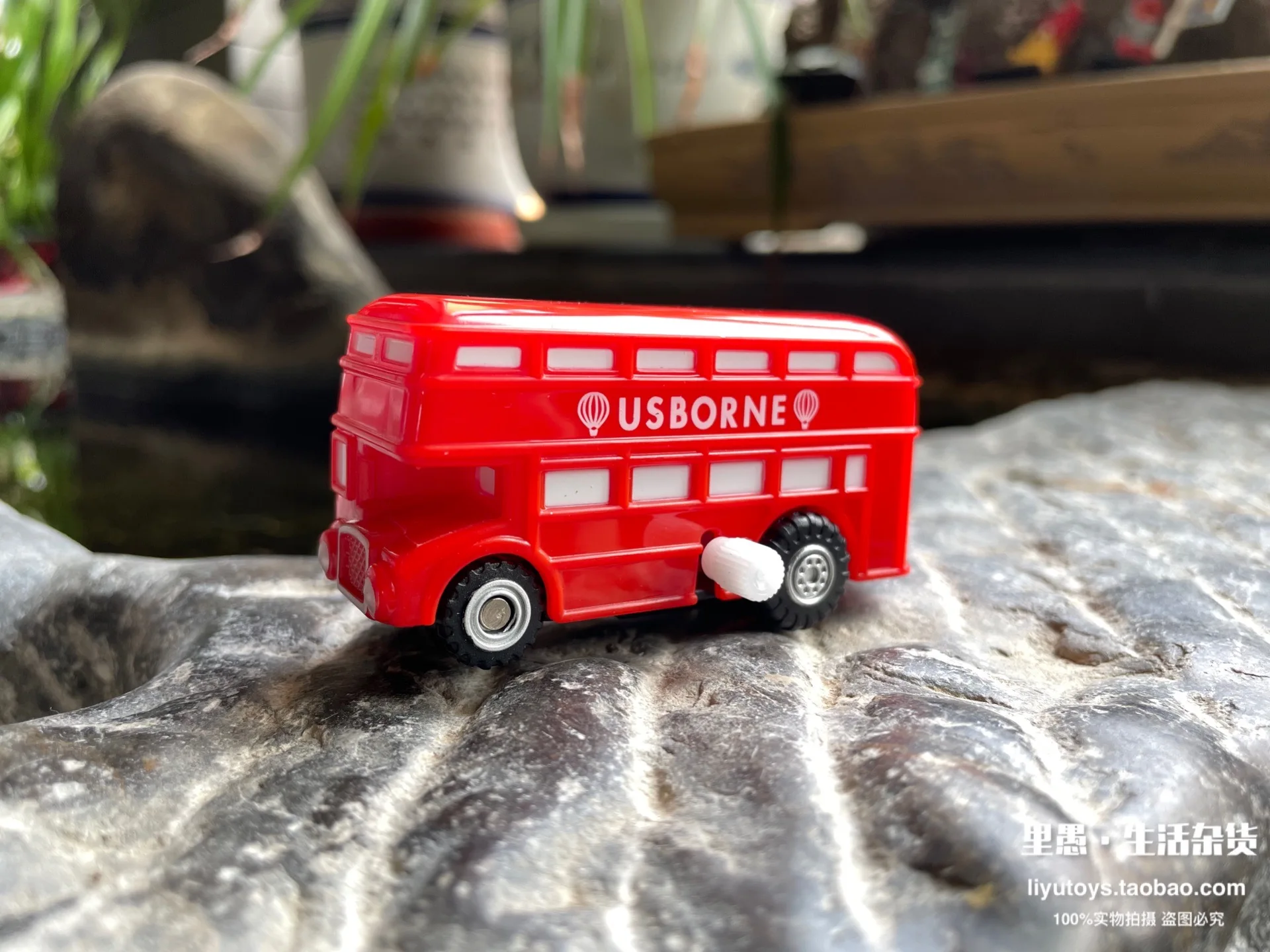 Миниатюрная заводная машинка с поворотным колесом двухслойная локомотивная