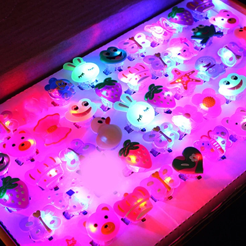 

Funny Christmas LED Lights Ring Cartoon Lights Children's Toys Christmas And New Year Gifts Random Styles