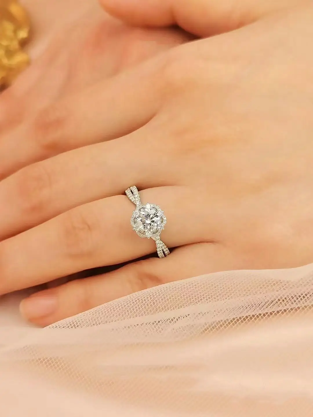 Платина PT950 горячая распродажа принцесса эльза полный бриллиант Newel слива в форме