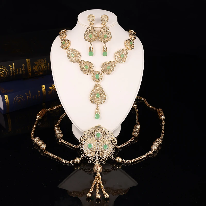 Arab Ethnic Style Bridal Gold Color Chest Chain Set Metal Carved Handmade Green Crystal Body Chain Kaftan Dress Jewelry Gift