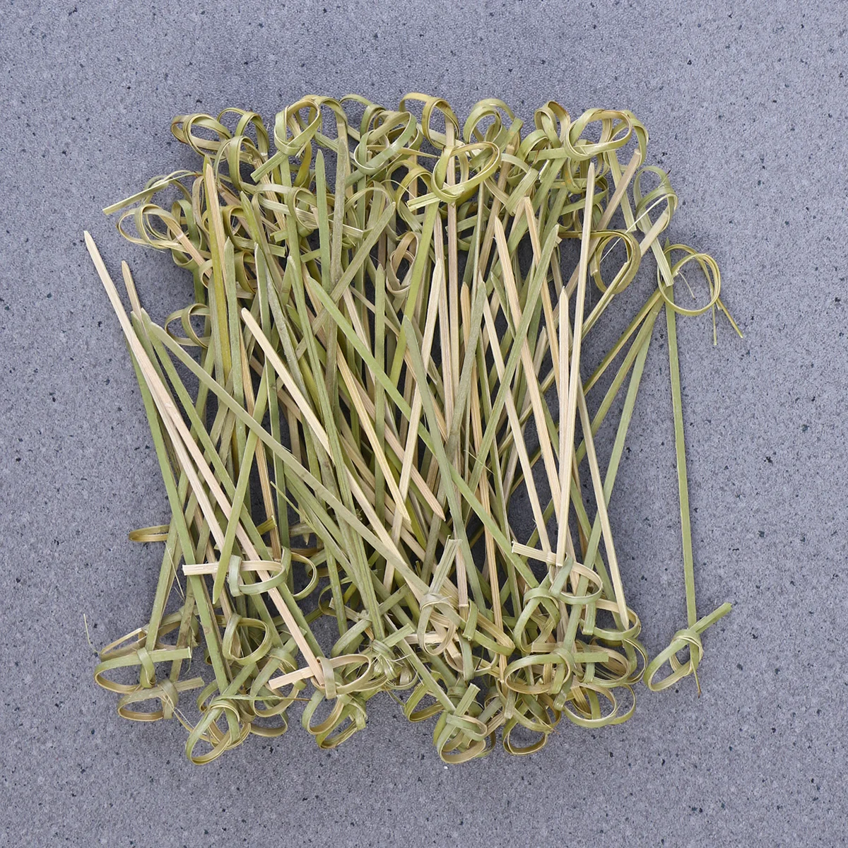 

Disposable Bamboo Knot Skewers Cocktail Picks with Twisted Ends for Cocktail Party Barbeque Snacks Club Sandwiches