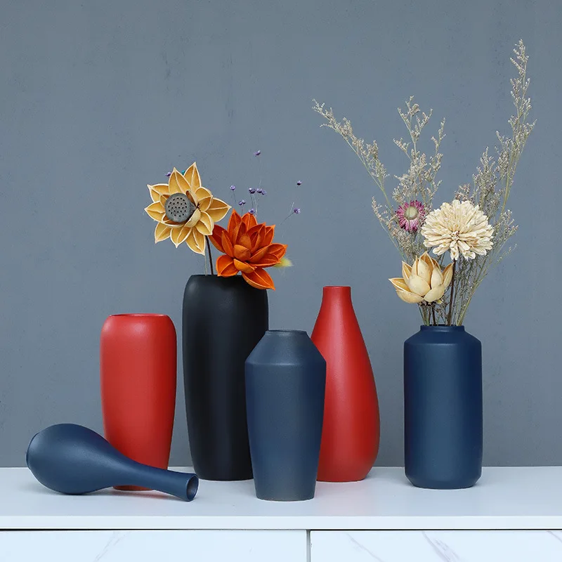 

Nordic Home Decor Fashion Ceramic Vases Decoration Rustic Home Decor Modern Flower Vase BedRoom Decor Office Decor Ornaments