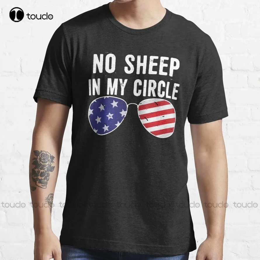 

Футболка оверсайз с надписью «No Sheep In My Circle»