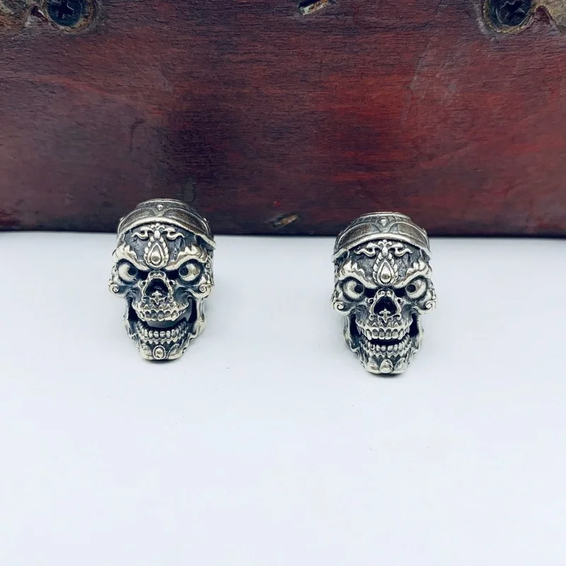 

Brass Skull Head EDC Tool Knife Beads Big Hole DIY Accessories Jewelry Punk Men Paracord Rope Bead Lanyard Pendant for Keychains