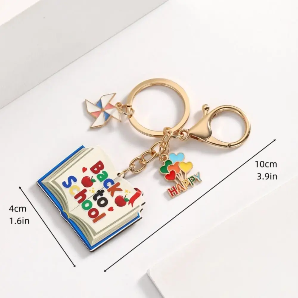 Деревянный брелок для школы с надписью на английском языке