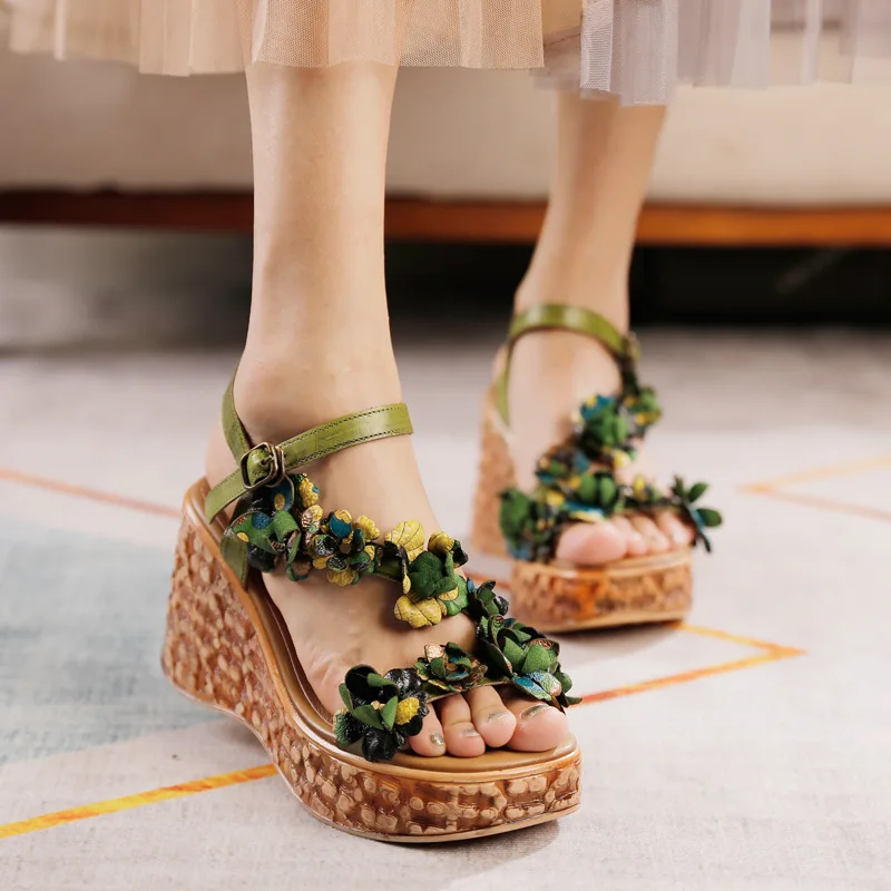 

Birkuir Genuine Leather Wedges Sandals Flowers Beach Sandals 8.5 cm Super Thick Heel Buckle Platform Ladies Gladiator Sandals