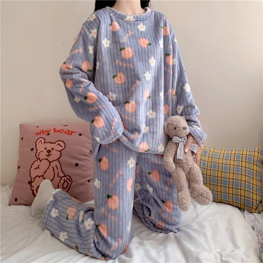 Girl's Winter Warm Two-Pieces Pajamas Polyester Comfortable Skin-Friendly Thick Purity  Loose Sleepwear With Round Collar