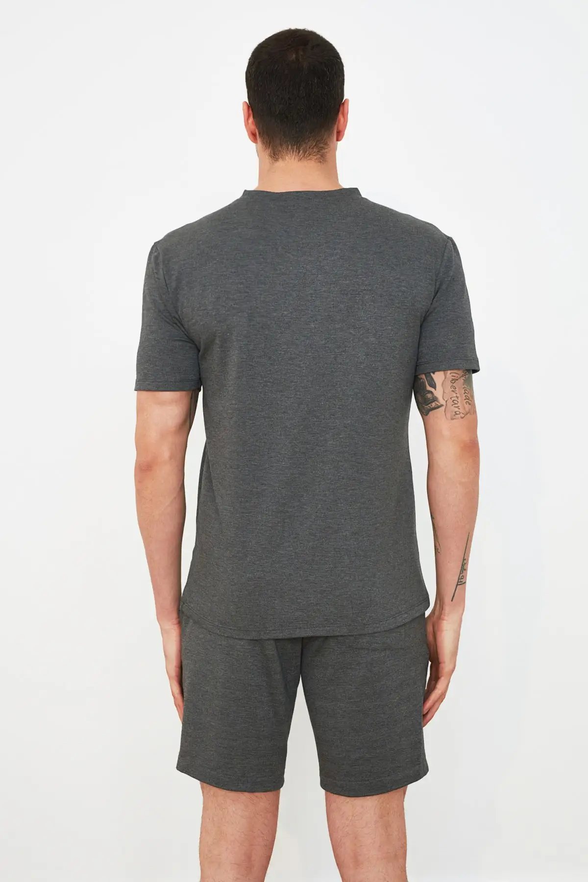 

Trendyol Mens Tracksuit Set TMNSS21EM0063