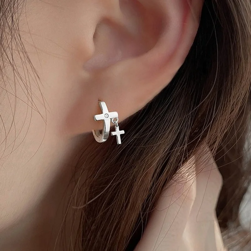

Korean Fashion Punk Hoop Earrings Silver Plated Tassel Zircon Cross Single Earrings for Women's Party Anniversary Gift Jewelry
