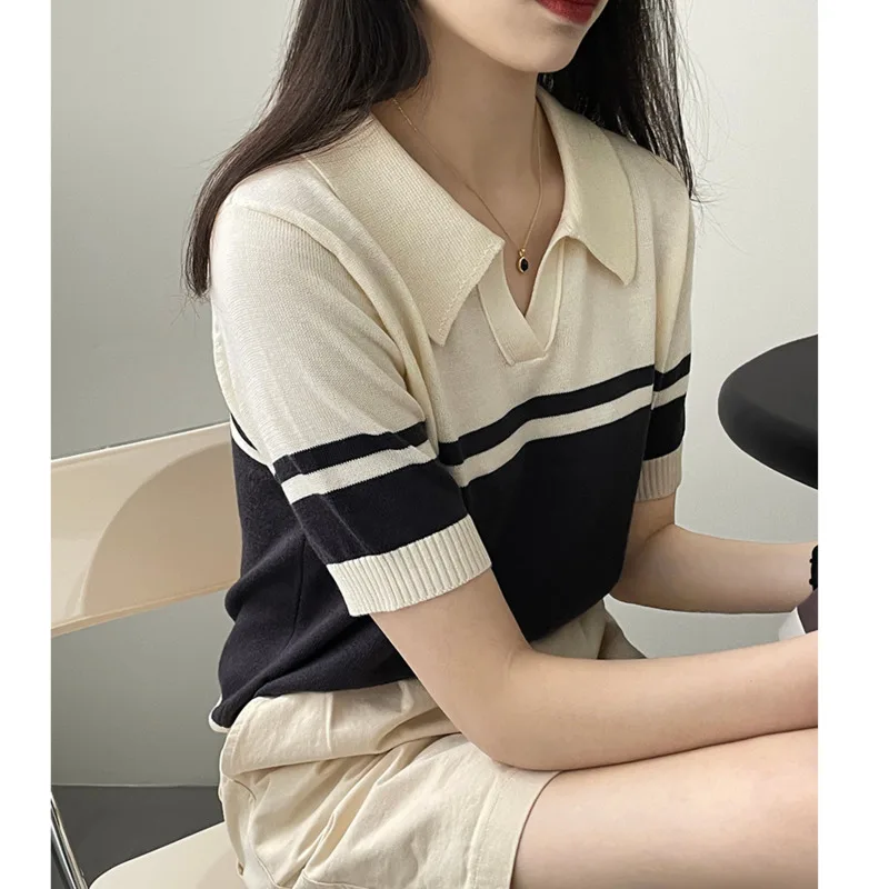 

Футболка-поло женская с коротким рукавом и воротником