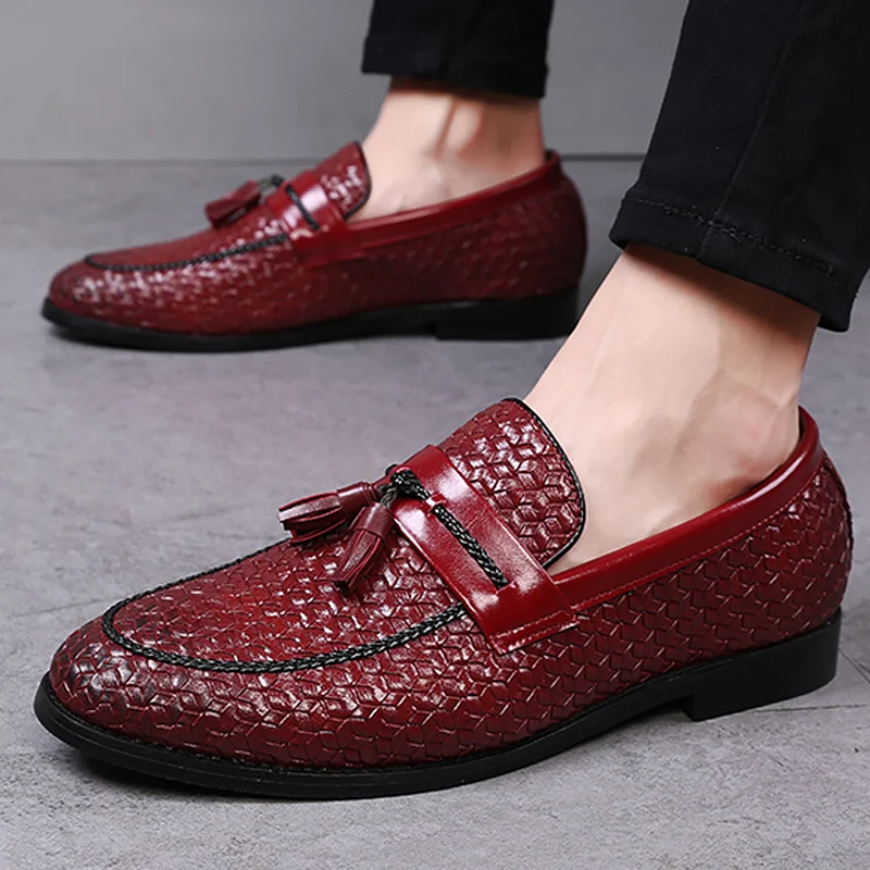

Coslony Tassel Plaid Men New Loafers Weaving Comfortable Soft Mens Leisure Leather Shoes 2022 Fashion Large Size 38-48 Men Shoes