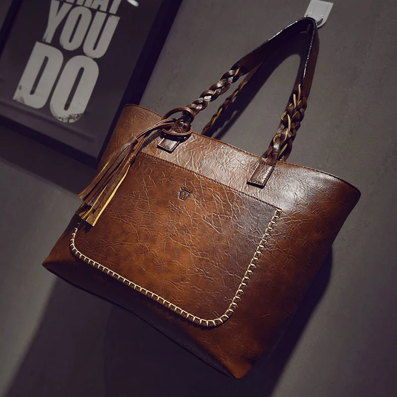 

2023 Large Capacity Women Bags Shoulder Tote Bags Bolsos New Women Messenger Bags With Tassel Famous Designers Leather Handbags