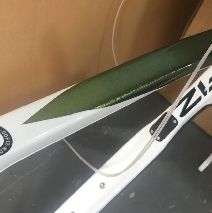 

12 style UCI bicycle carbon frame white green color road bike carbon glossy cycling frame+handlebar+seatpost zero made in china