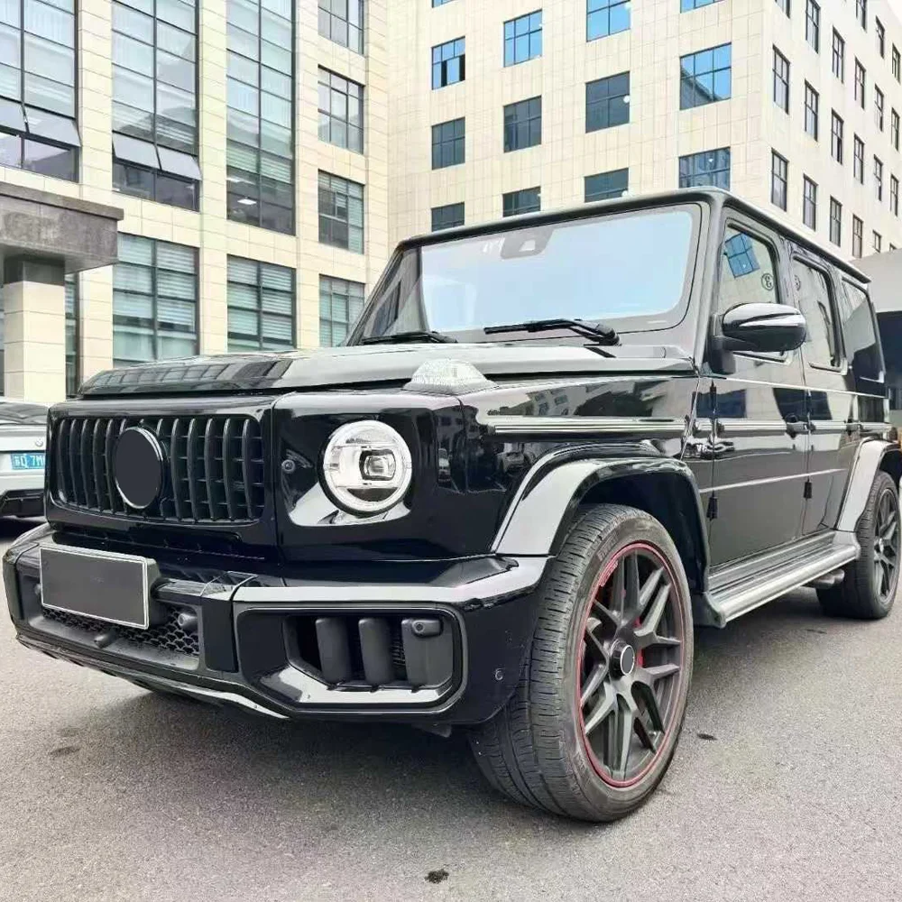 Фото Горячая распродажа: Комплект обвесов (передний и задний бамперы) для W463 (2002-2018) в стиле W465 (2025) G63 AMG – Аксессуары для экстерьера автомобиля №5