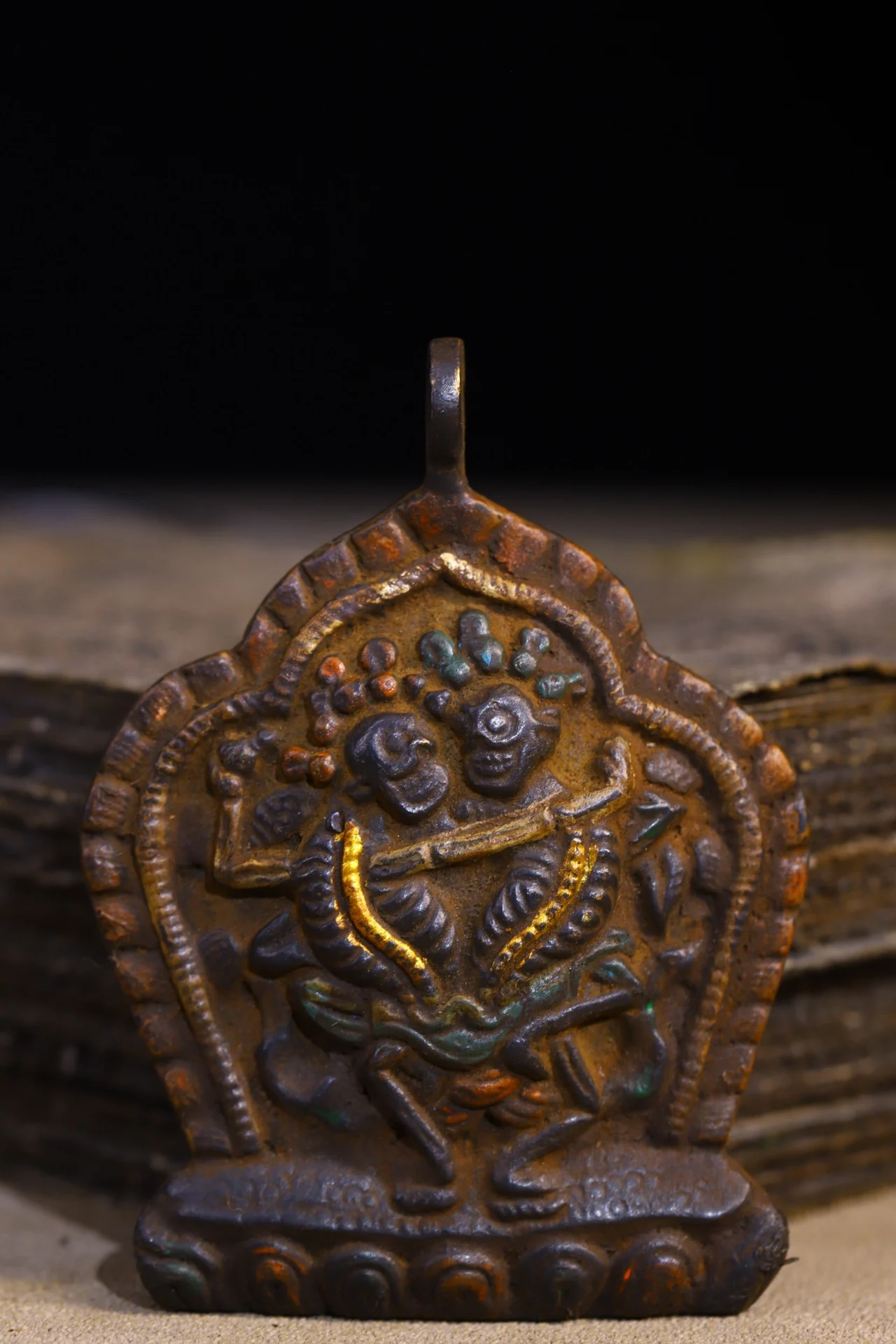 

3"Tibet Temple Collection Old Bronze Painted Tomb owner Corpse Forest Master Buddha Card Pendant Amulet Dharma Town house